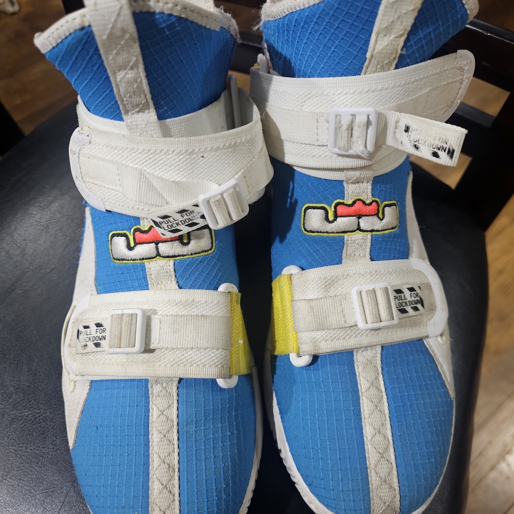 Multicolor Nike Blue White Hightop Sneakers